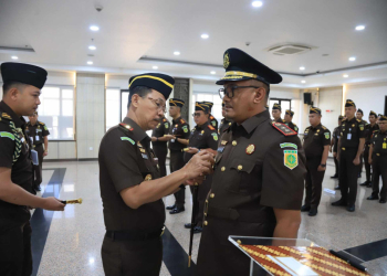 Kajati Kaltim Lantik Beni Putra sebagai Kepala Kejaksaan Negeri Bontang