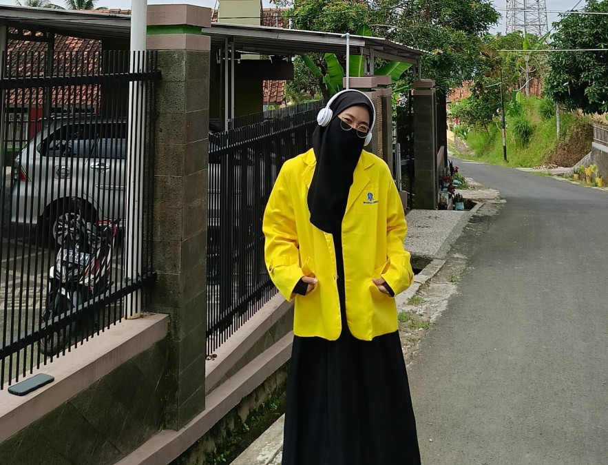 Mengulik Tren Halal di Kalangan Gen Z, Intan Tarbiatul Wardah Raih Hibah Riset UT 2026
