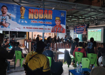 Ratusan Warga Nobar Final Piala Dunia 2026 Bersama Senator Kaltim Yulianus Henock Sumual
