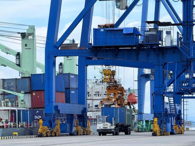 Kinerja Operasional PT KKT Lampaui Target, Arus Peti Kemas Semester I 2026 Ikut Tumbuh